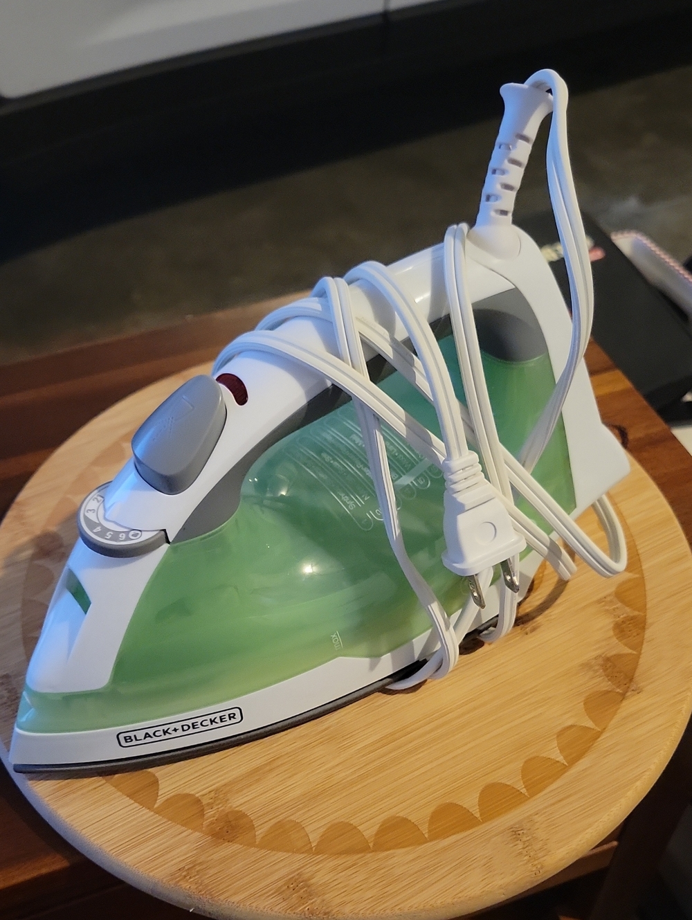 Black And Decker Iron